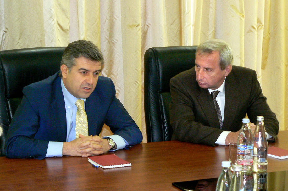 Կարեն Կարապետյան և Վյաչեսլավ Կովալենկո